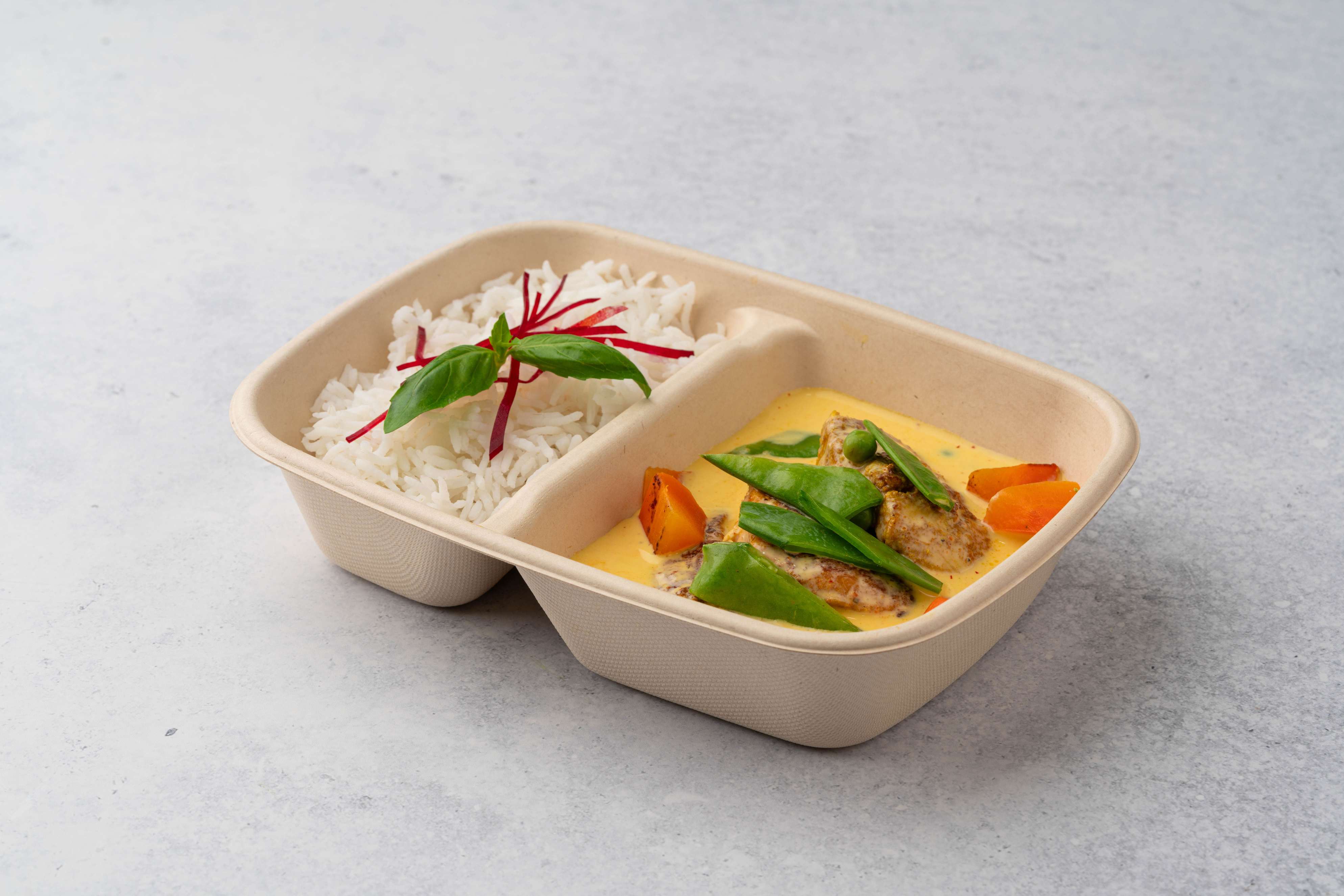 Fish With Ginger And Coconut Curry With White Rice